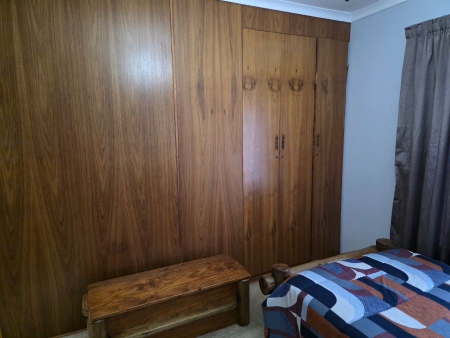 4 Bedroom Property for Sale in Heuwelsig Free State